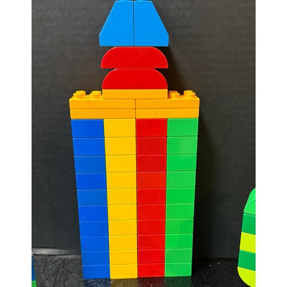 Lego Duplo Tree House and basic building block set special blocks & a squirrel - Picture 6 of 6